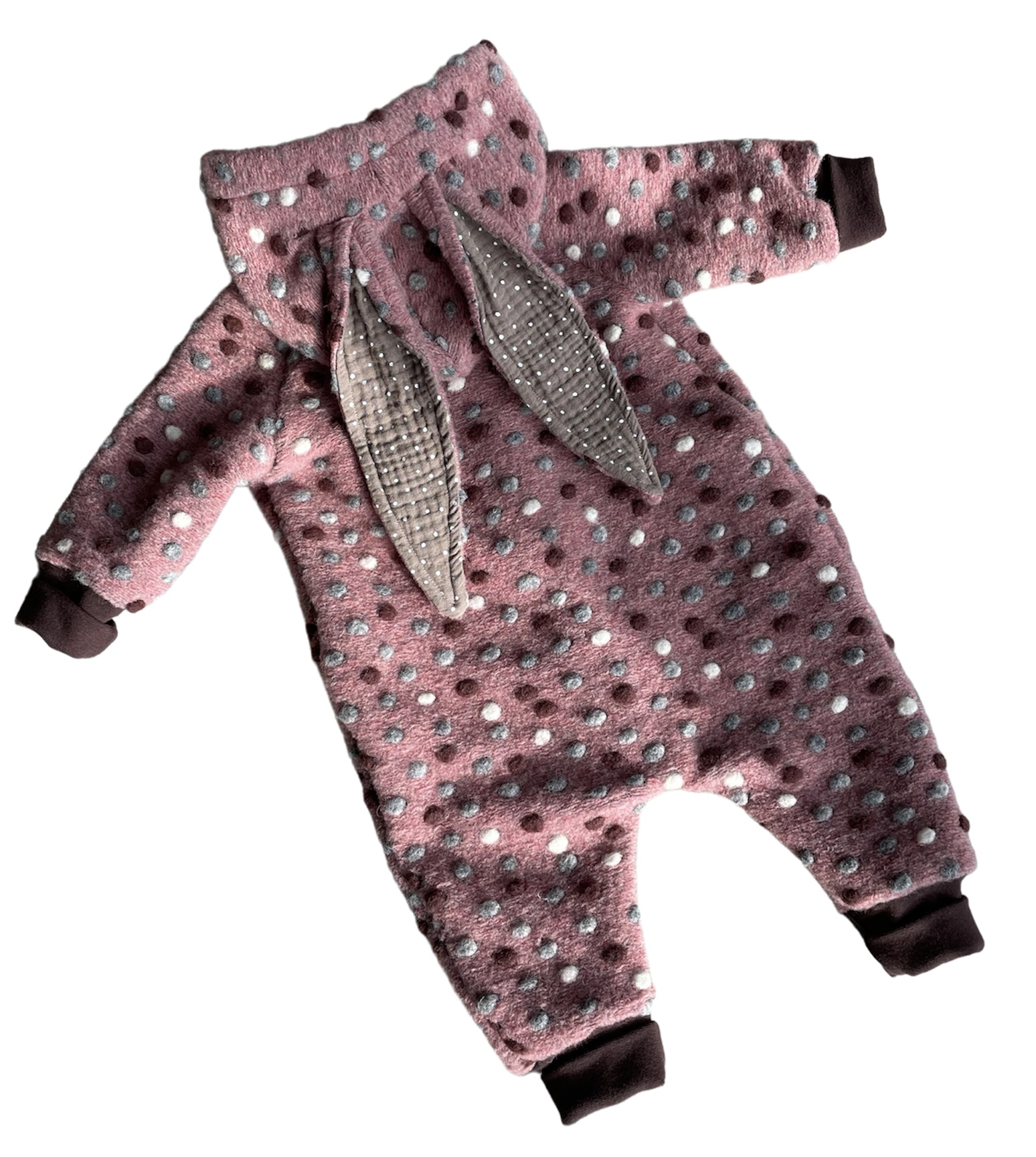 0D02032E-833A-4B33-A6FB-828E18416054